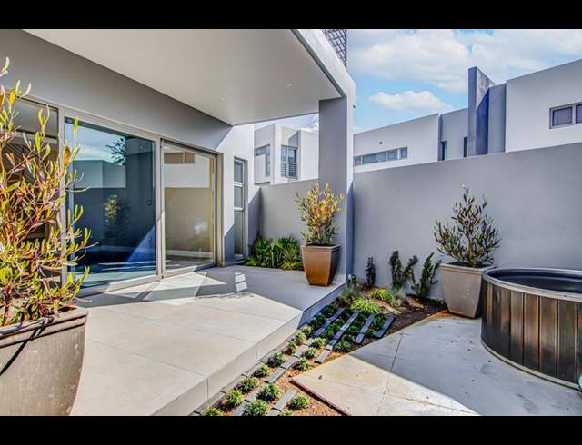 3 BEDROOM CLUSTER FOR SALE IN BRYANSTON